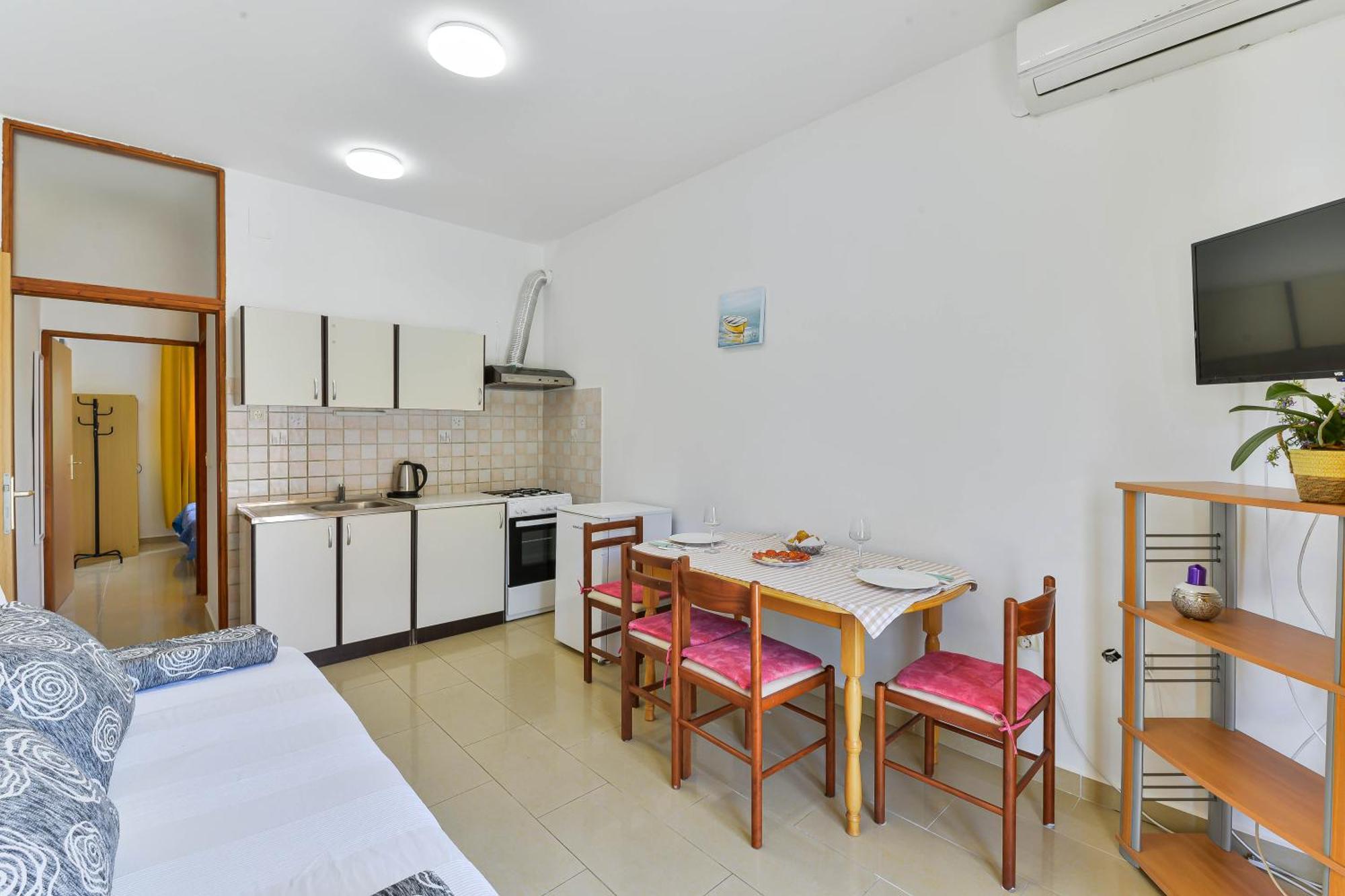 Apartments Adria Turanj Extérieur photo
