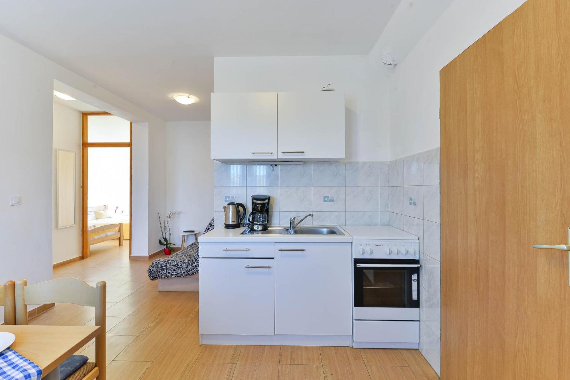 Apartments Adria Turanj Extérieur photo